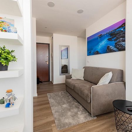 Piazza Salotto & Stazione Comfy Apartment Pescara Exteriör bild